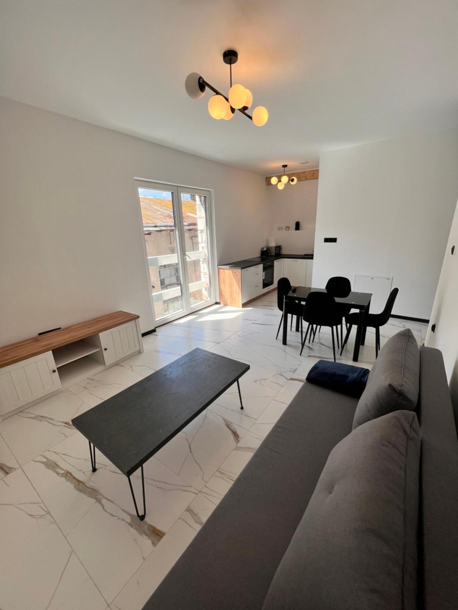 Dworskiego 74 Apartament 1 แชมิตช์ ภายนอก รูปภาพ